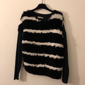 Womens Alice and Olivia real fur long sleeve